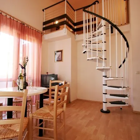 House Volta 3*